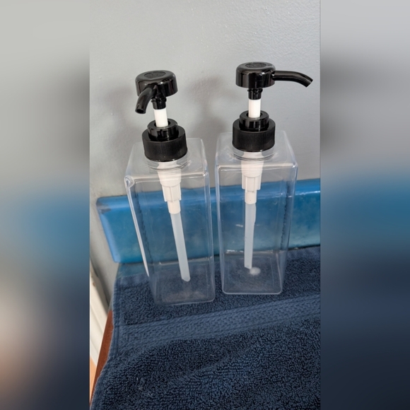 Refillable Shampoo And Conditioner Bottles (Clear 21oz) - Picture 9 of 9